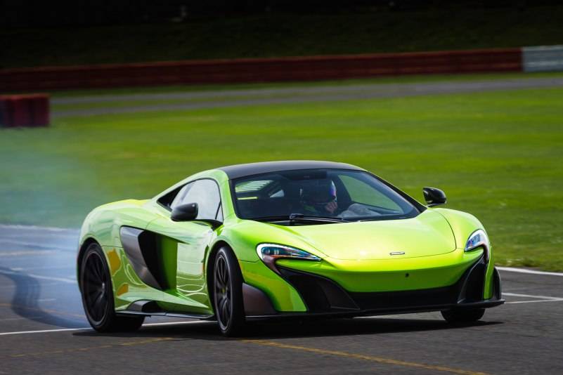 McLaren 675LT Coupe