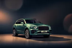 BENTLEY BENTAYGA V8