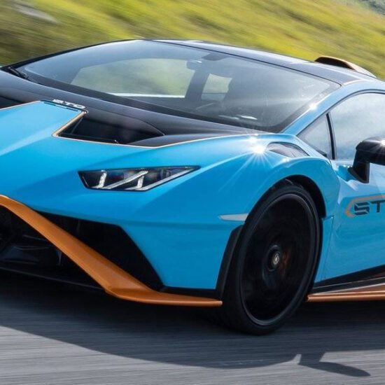 2021 Lamborghini Huracan Sto