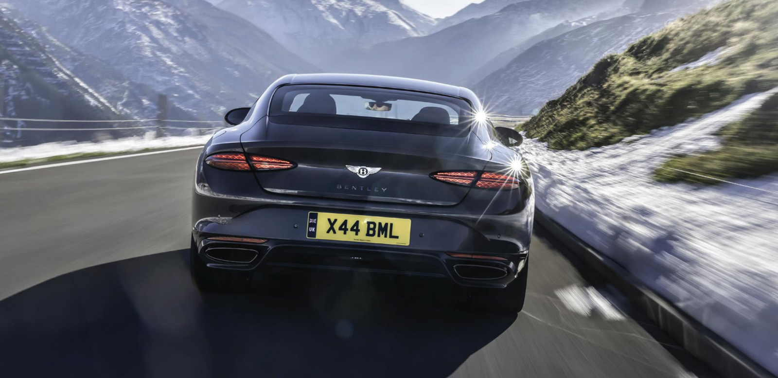 back 2025 BENTLEY GT REAR VIEW